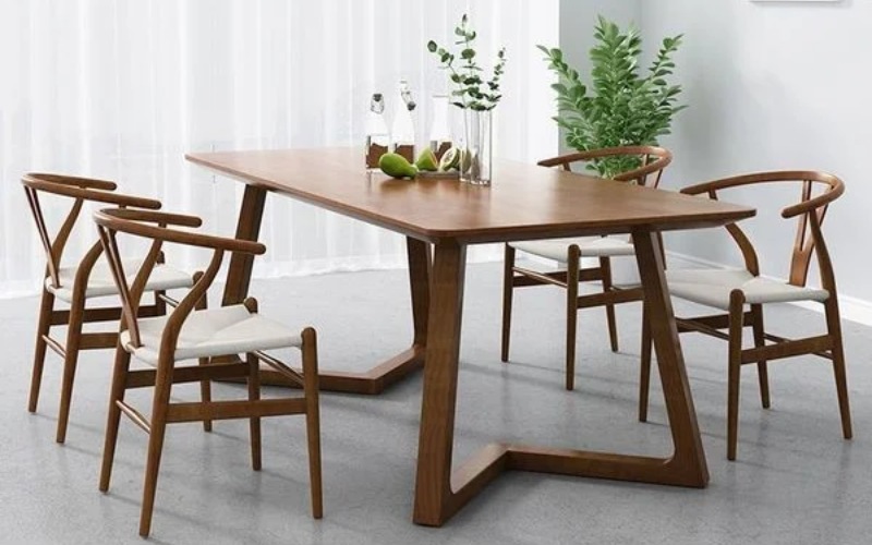 bảo quản bàn ăn bằng gỗ