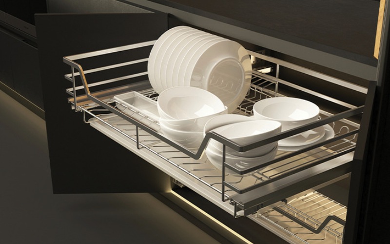 Phụ kiện tủ bếp dưới là gì