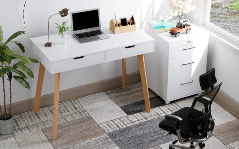 Vì sao nên chọn bàn làm việc mini