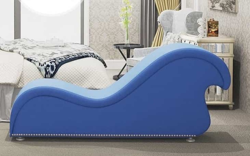 Ghế tình yêu cong truyền thống
