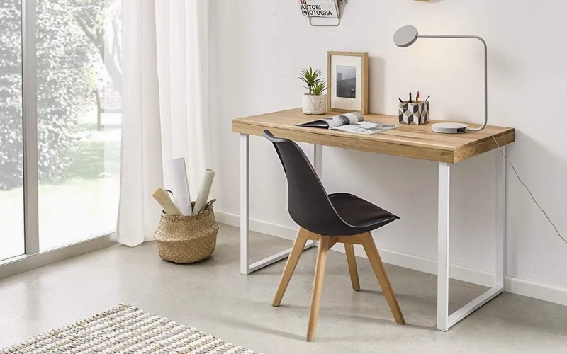 thiet-ke-ban-lam-viec-phong-cach-toi-gian