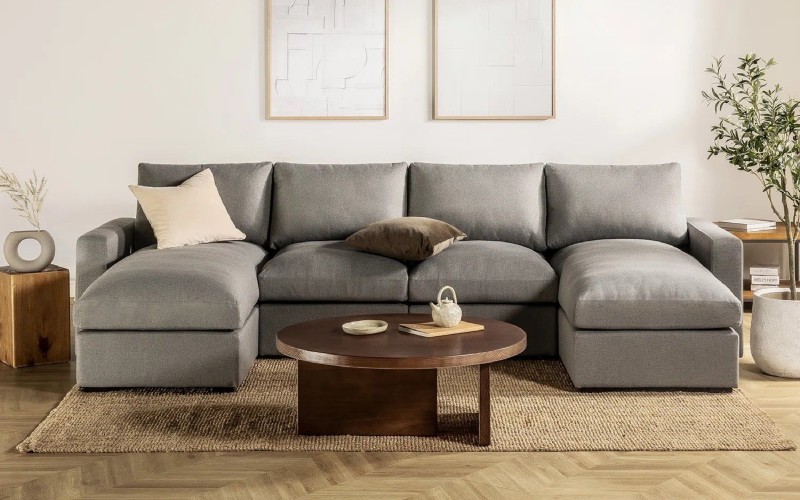 cach-chon-bo-ban-ghe-sofa-phong-khach