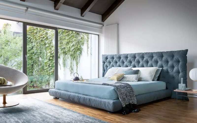 Giường King size